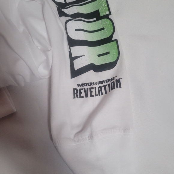 NWT Masters of the Universe Revelation Skeletor White Long Sleeve Shirt Size L - Picture 6 of 9